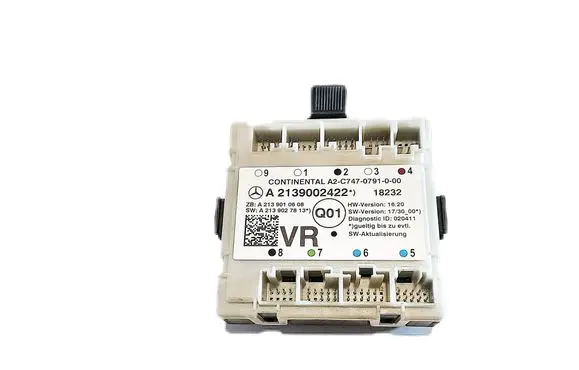 Mercedes-Benz Vito Viano W638 Door control unit/module A2139002422