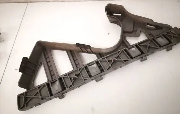 KIA Optima Rear bumper mounting bracket 86614d4300 86614-d4300