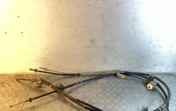 Lexus RX 450H Gear shift cable linkage 
