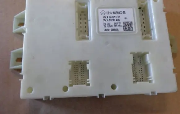 Mercedes-Benz ML W166 SAM control unit A1669003208