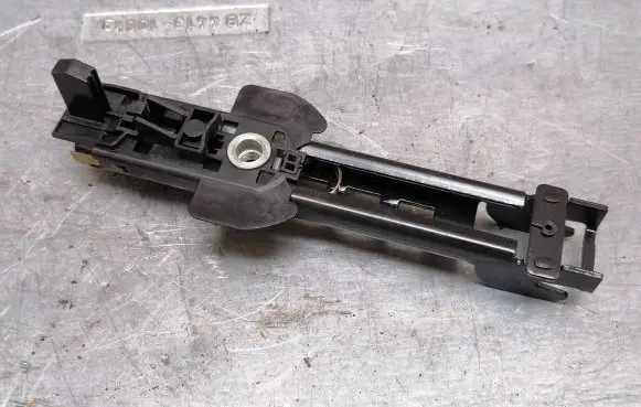 Audi A4 S4 B7 8E 8H Seat belt height adjuster 8E0857833E 607682400A 590927324