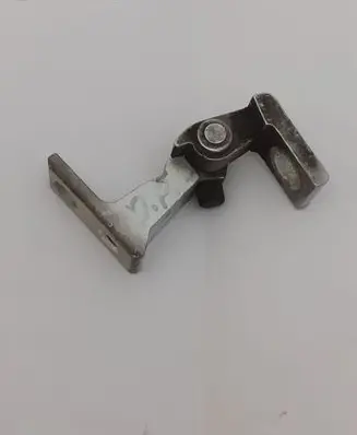 Audi A5 8T 8F Front door upper hinge 8K0831402A