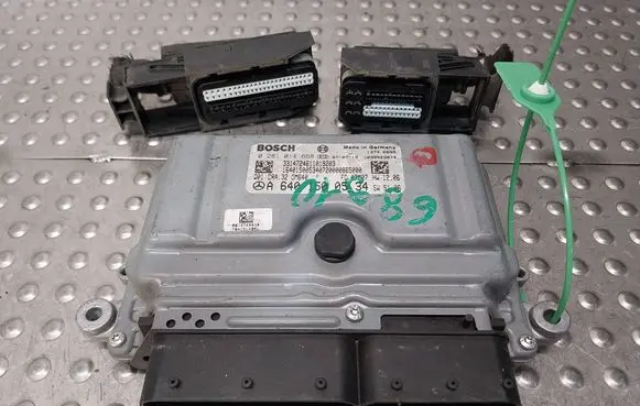 Mercedes-Benz B W245 Engine control unit/module ECU A6401500534