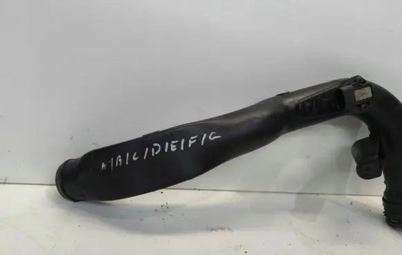 Audi A4 S4 B7 8E 8H Coolant pipe/hose 
