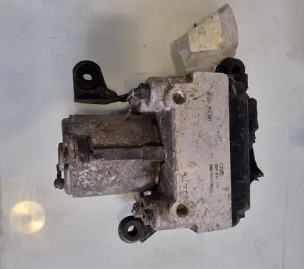 Audi A4 S4 B7 8E 8H ABS Pump 0265214002