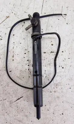 Audi A6 S6 C5 4B Fuel injector 059130202G