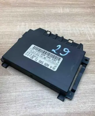 Mercedes-Benz E W211 Parking PDC control unit/module A0255457132 0263004025