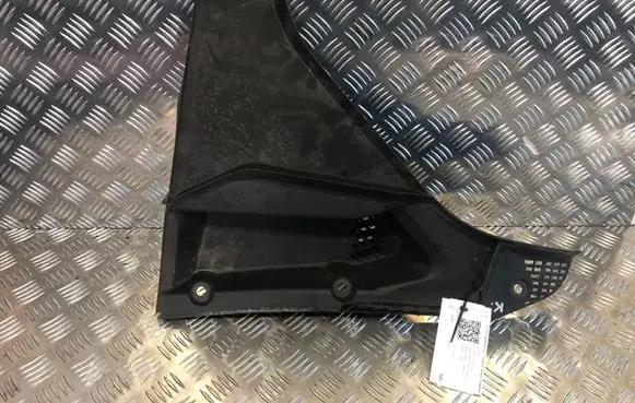 BMW 5 F10 F11 Wiper trim 6987606