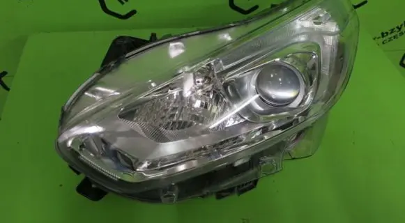 Ford S-MAX Headlight/headlamp