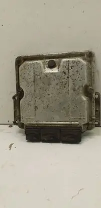 Renault Laguna II Engine control unit/module 0281011101 8200095416 8200163528