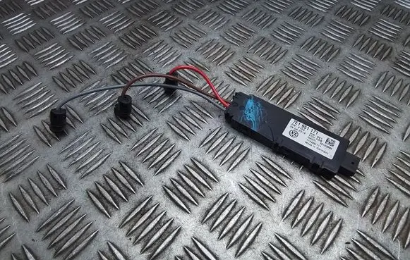 Volkswagen Transporter - Caravelle T5 Microphone (bluetooth/phone) 7E1951171
