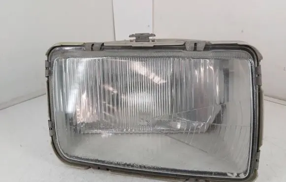 Ford Sierra Headlight/headlamp 12658600
