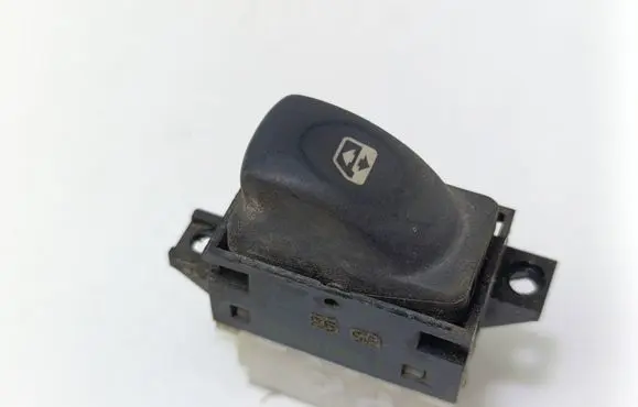 Renault Laguna I Electric window control switch 7700417484B