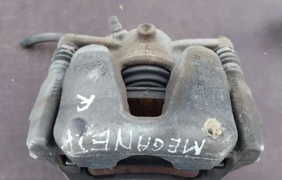 Renault Megane IV Front brake caliper 410148383R