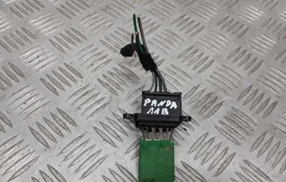 Fiat Panda II Heater blower motor/fan resistor