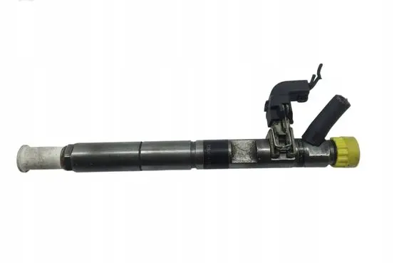 KIA Carnival Fuel injector 338004X400
