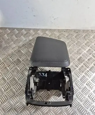 Volvo XC60 Armrest 31469700 31469707