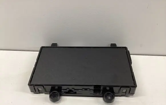 Mercedes-Benz GLE W167 Wireless charging module A1679008309