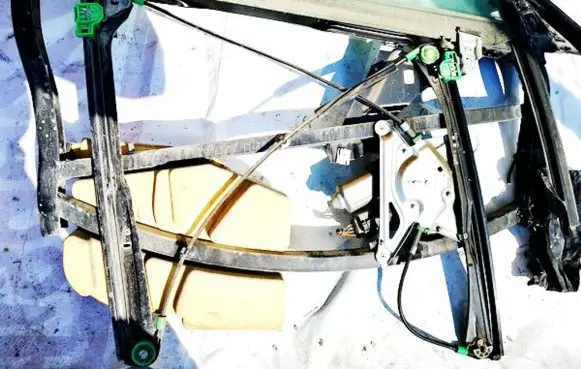 Audi A4 S4 B5 8D Sliding door window regulator with motor 8d0837398c