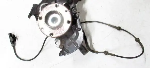 Fiat Panda III Front wheel hub spindle knuckle