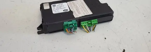 Land Rover Evoque I Seat control module GJ3214D600AE 73707636 1040100114