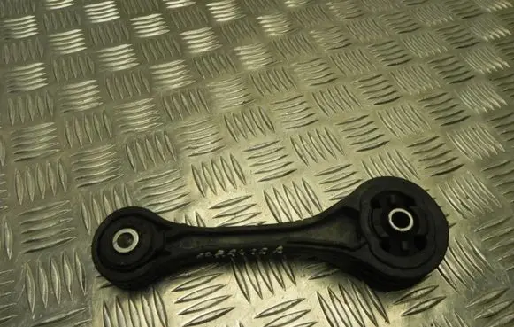 Subaru Forester SJ Engine mount bracket VD11776
