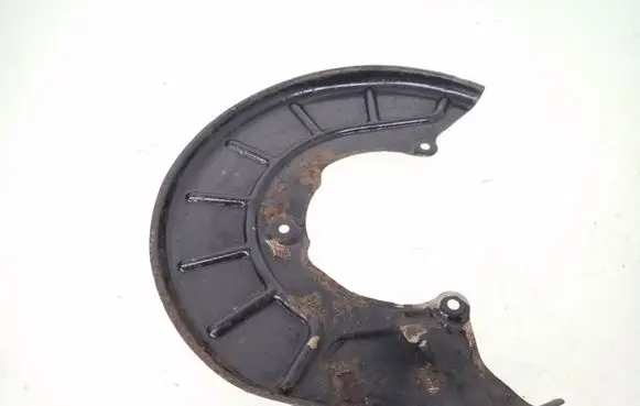 Volkswagen PASSAT B5 Front brake disc dust cover plate 