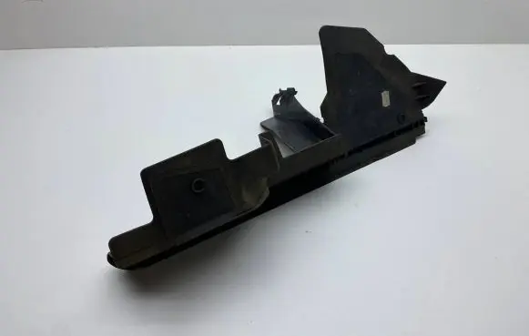 Opel Zafira C Intercooler air guide/duct channel 315671560