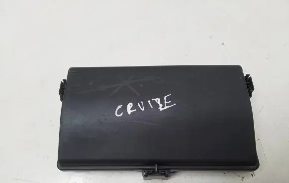 Chevrolet Cruze Fuse box cover 13222784