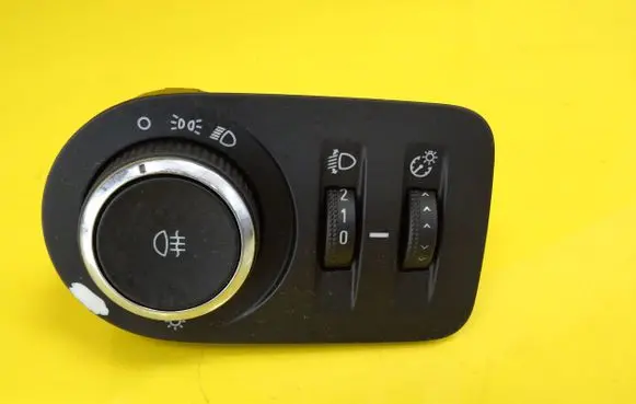 Renault Laguna II Light switch 13310330 321409