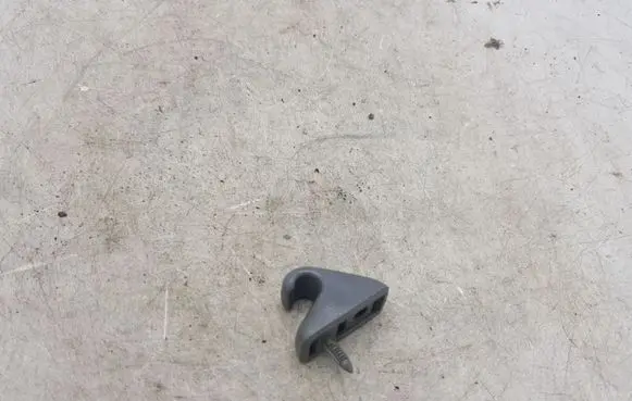 Toyota 4 Runner N120 N130 Sun visor clip/hook/bracket NOCODE