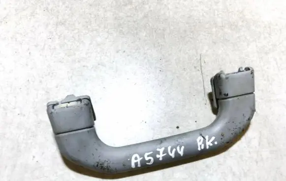 Mercedes-Benz C W203 Front interior roof grab handle a2038100451