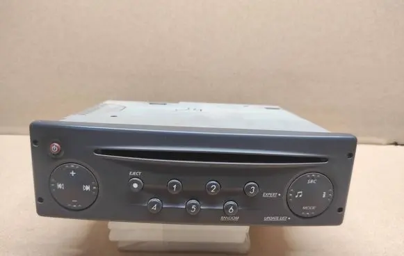 Renault Espace IV CD/DVD changer 8200483747