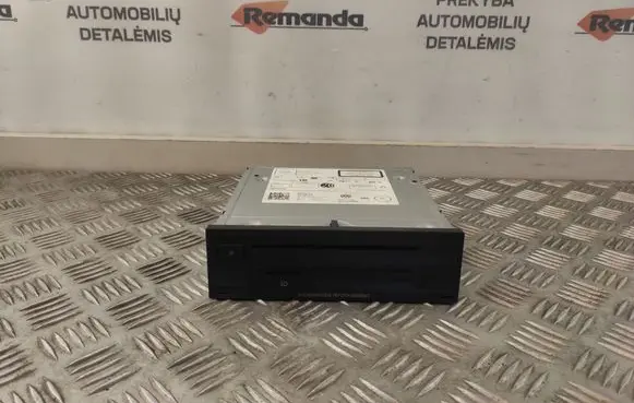 Volkswagen PASSAT B8 Navigation unit CD/DVD player 3Q0035820