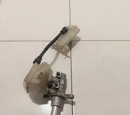 Peugeot 308 Master brake cylinder 03350890841