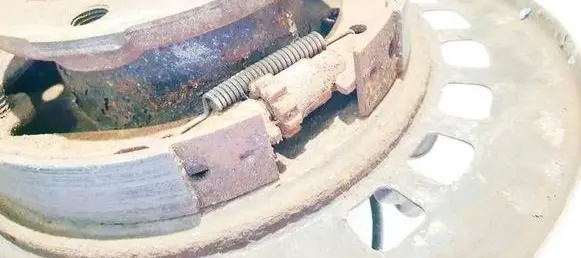 Audi Q7 4L Handbrake/parking brake pads 