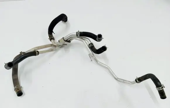 Nissan Qashqai J12 Engine coolant pipe/hose 215116UM0A