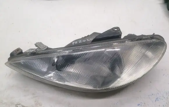 Peugeot 206 Headlight/headlamp