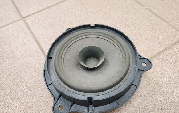 Nissan Note (E11) Front door speaker 7606500454