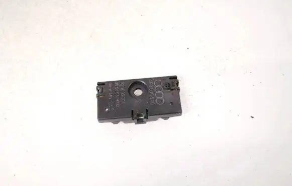 Antenna control unit