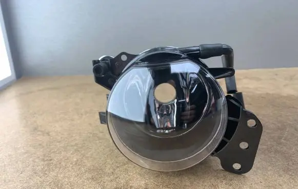BMW 5 E60 E61 Front fog light 63177897188 7897188