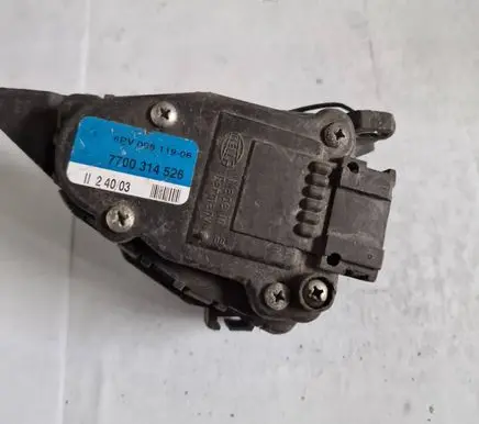 Renault Master II Accelerator throttle pedal 7700314526 6PV00811906
