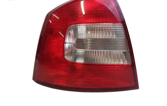 Skoda Octavia Mk2 (1Z) Rear/tail lights VP4SHX13405B VP4SHX13A603B