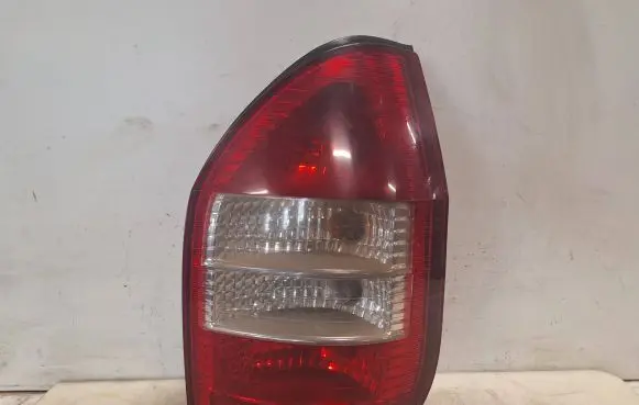 Opel Zafira A Rear/tail lights RS12AAR