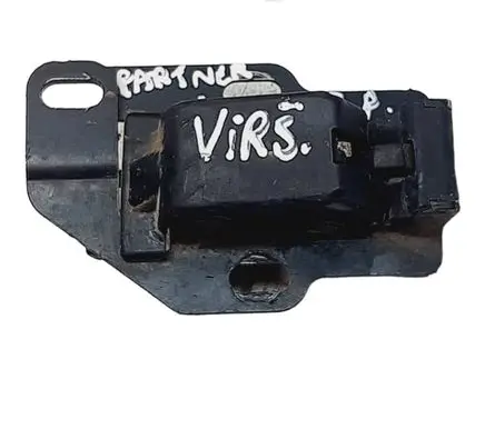 Peugeot Partner Loading door lock 