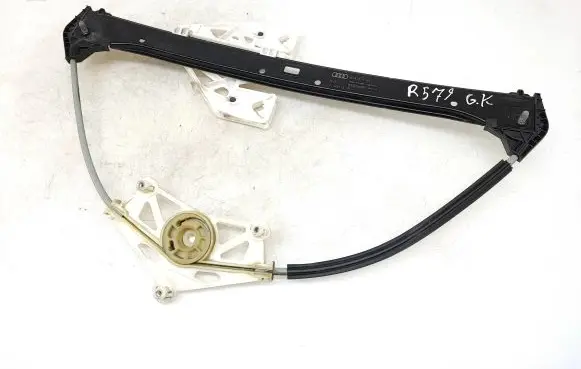 Rear window lifting mechanism without motor