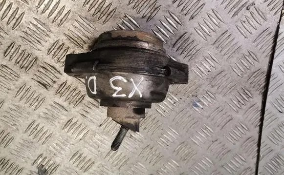 BMW X3 E83 Engine mount bracket 2211340034204