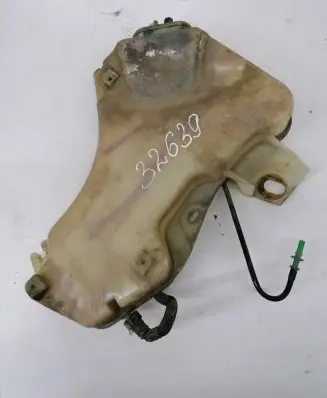 Citroen C5 AdBlue liquid reservoir 20012990100