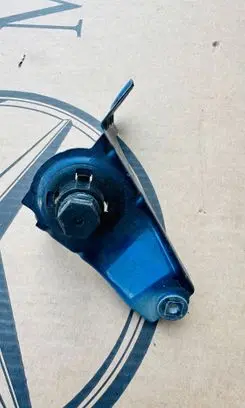 BMW X3 G01 Fender mounting bracket 7397514