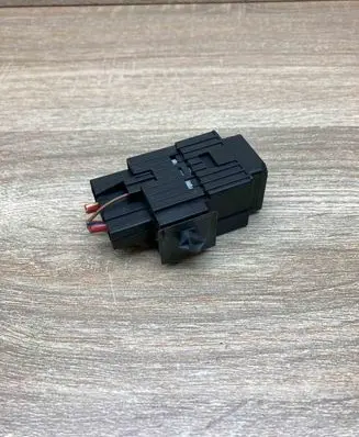 BMW 5 E60 E61 Other relay 6901469